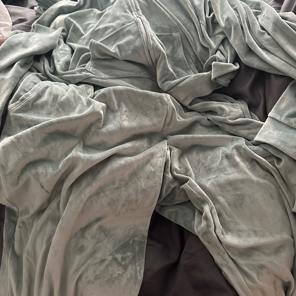 Victoria's Secret Soft Green Throw Blanket